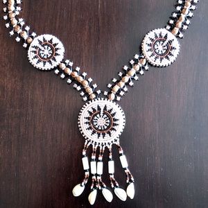 Native Indian Multi Pink Beaded Necklace.